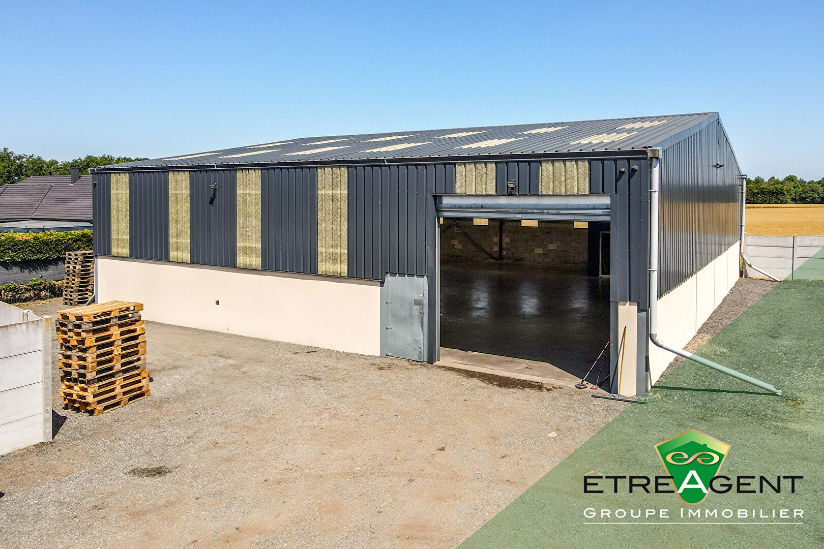 Location bâtiment à usage de stockage BUREY - 375m²