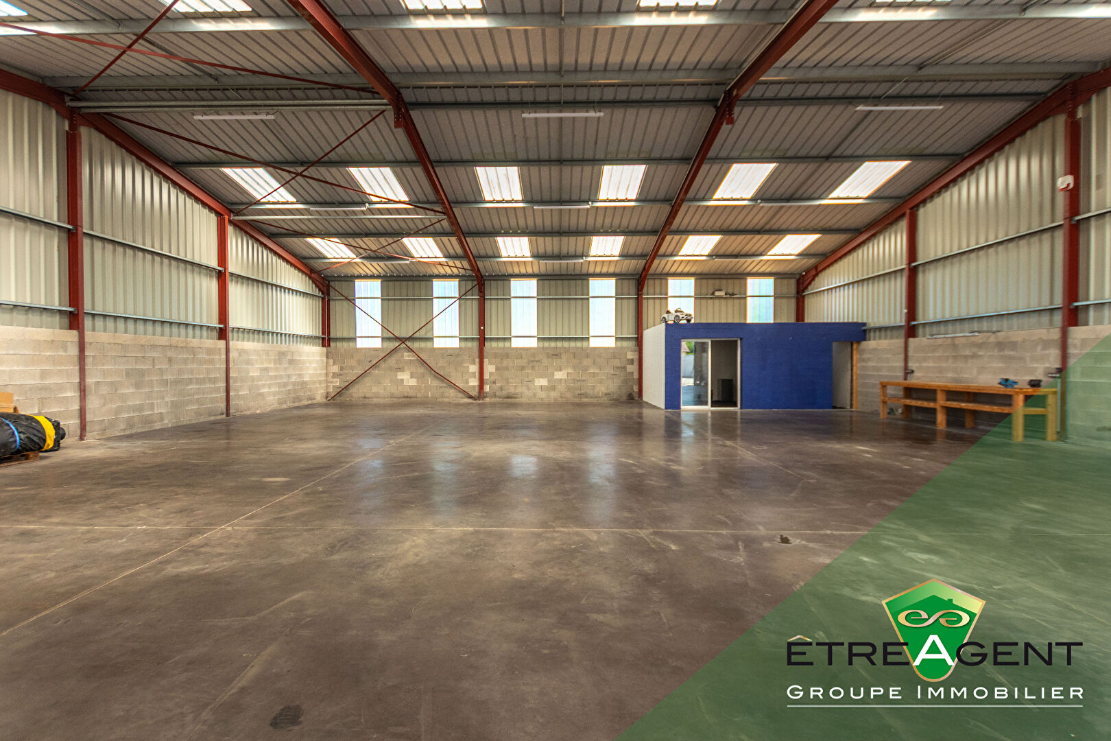 Photo Location bâtiment à usage de stockage BUREY - 375m² image 6/6