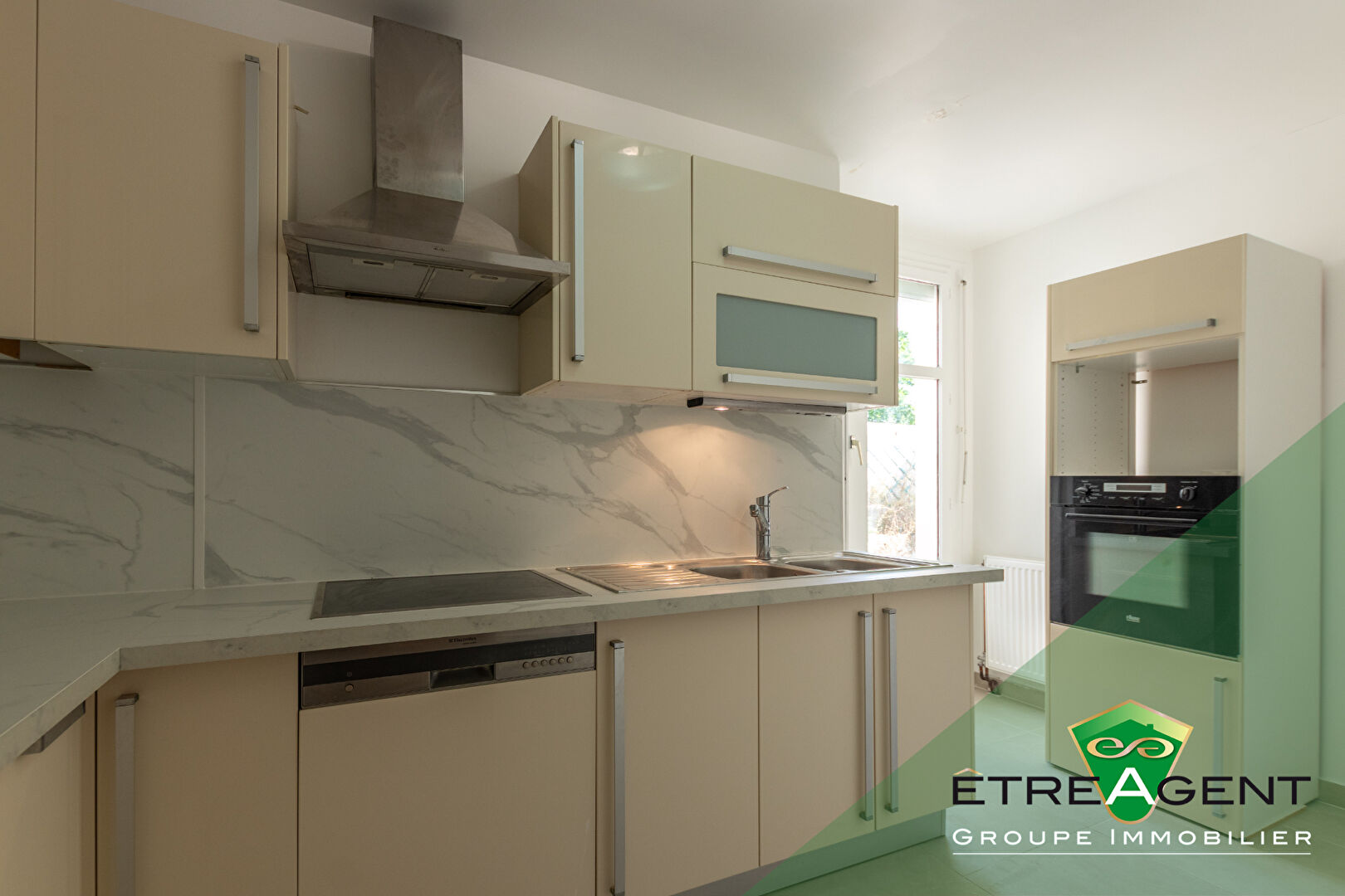 Photo Appartement Cergy 5 pièce(s) 93 m2 image 5/6