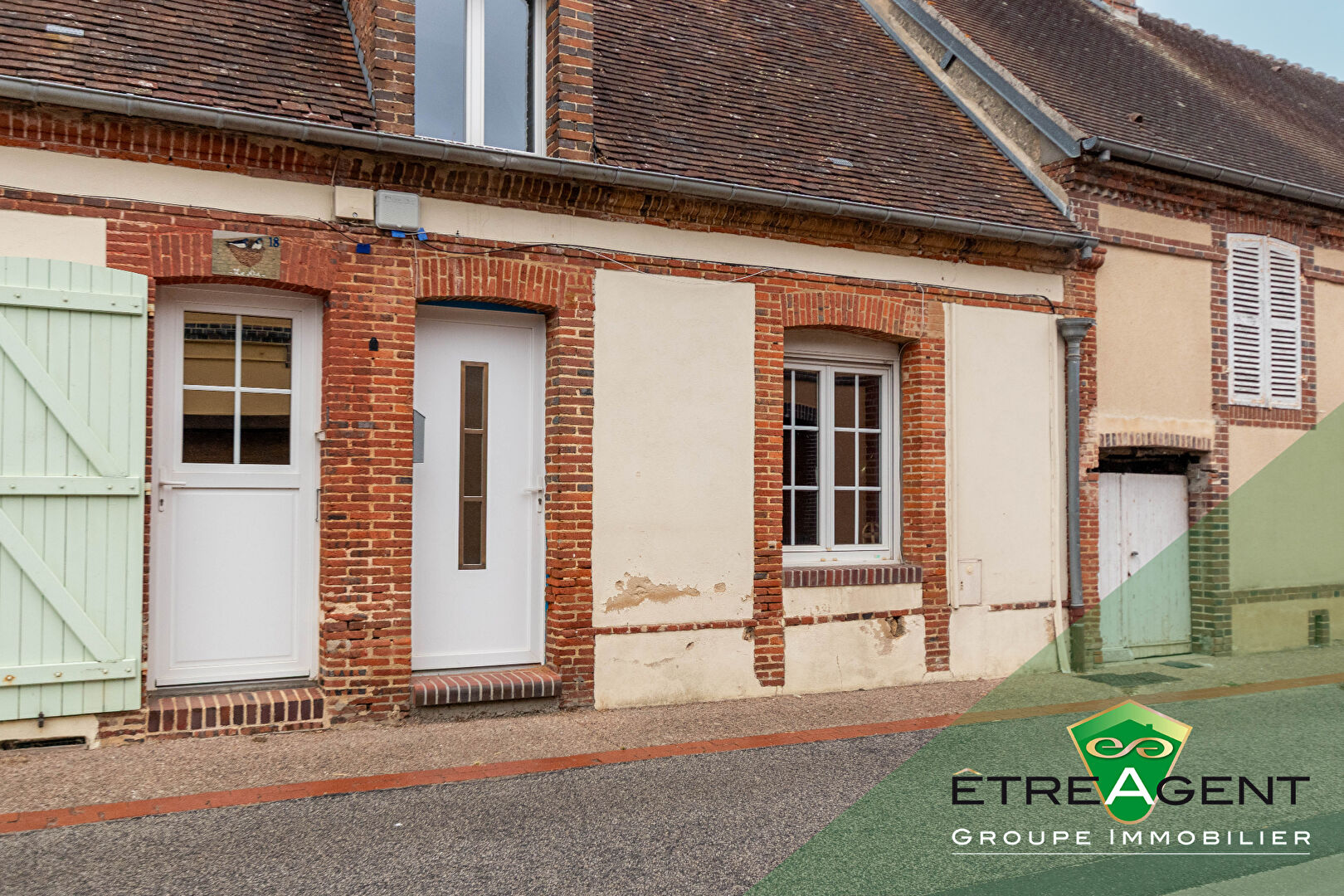 Maison RANDONNAI - 78 m² - 3 chambres