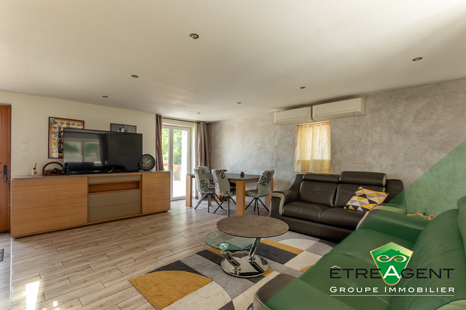 Maison rénovée plain-pied de vie 105m² habitables - 277m² terrain