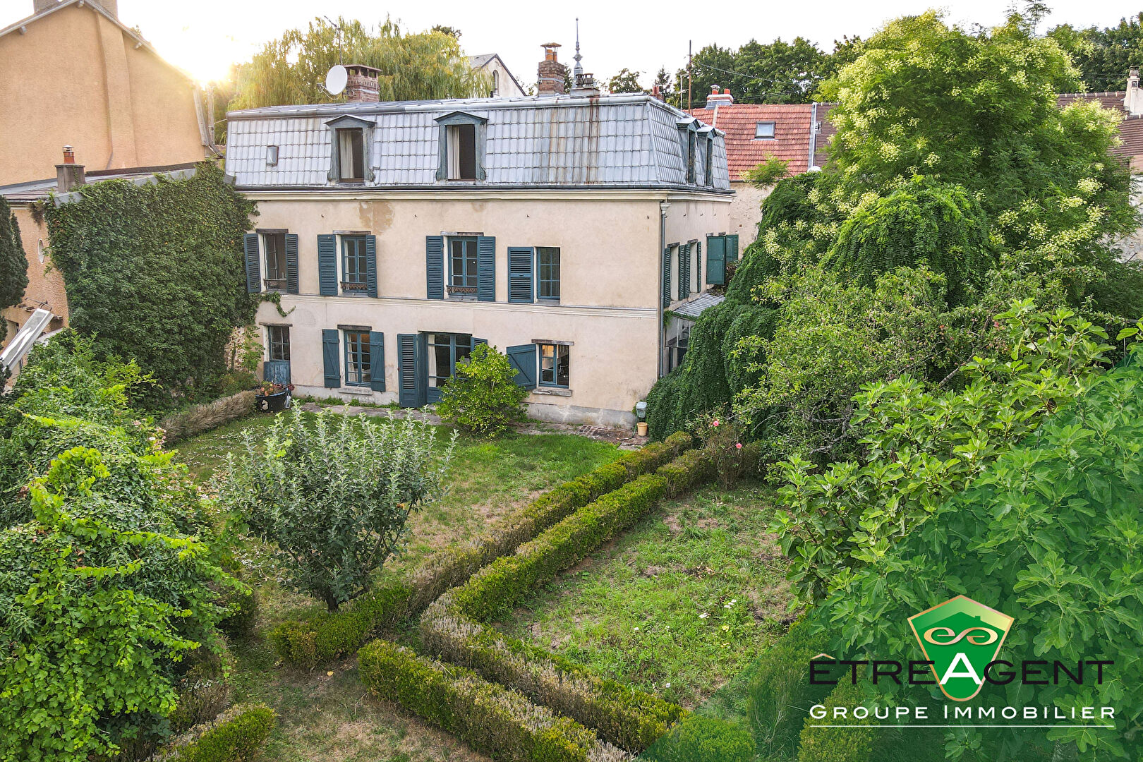 Maison ÉVECQUEMONT - 240 m² - 4 chambres