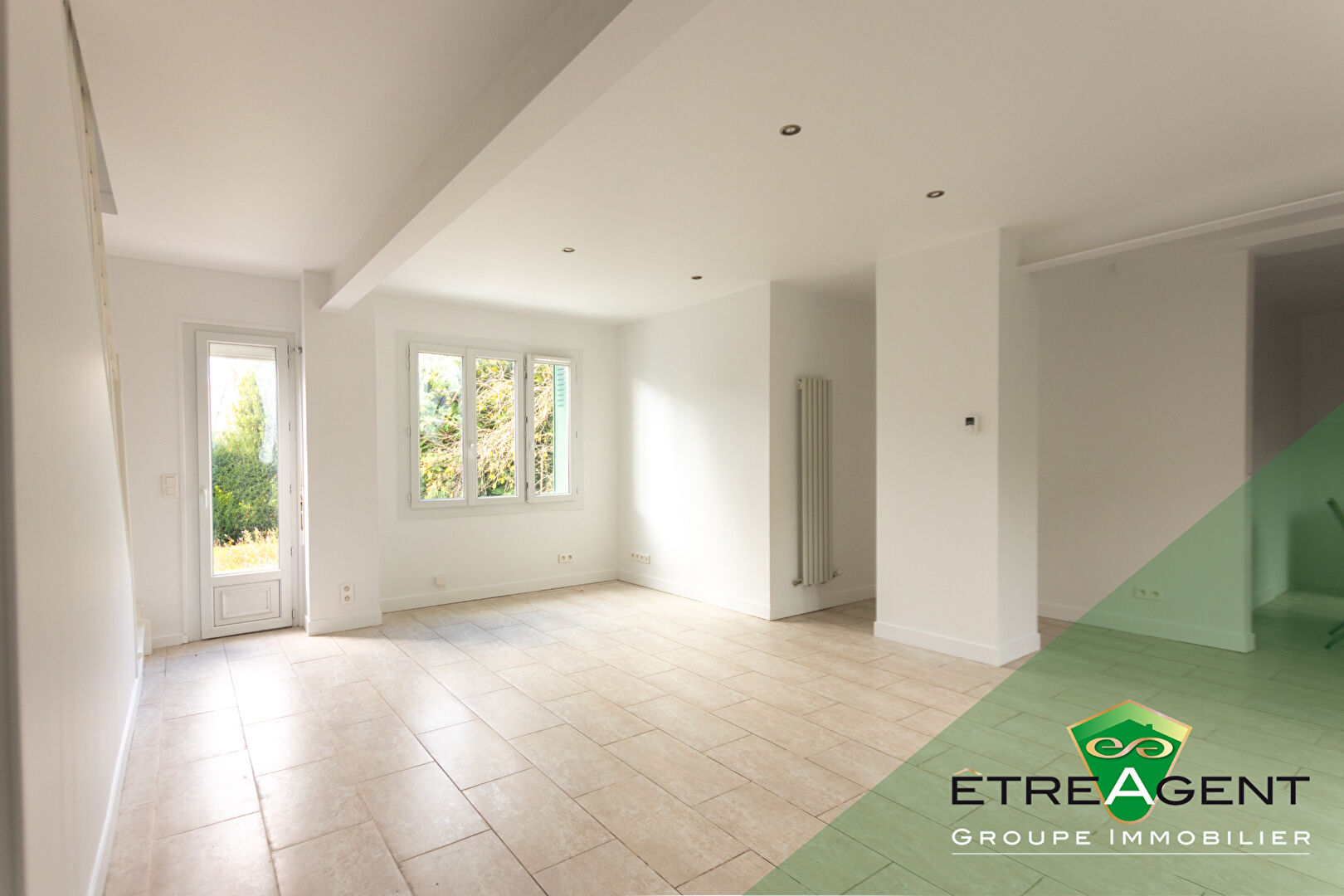 Photo MAISON 6 PIÈCES 124 M² HABITABLES  JARDIN 410 M² CALME  DÉPENDANCES image 2/6