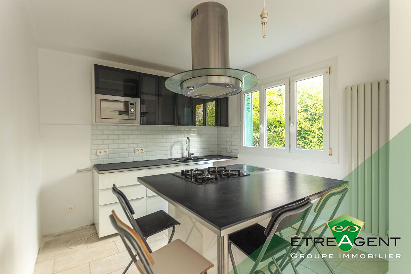 Photo MAISON 6 PIÈCES 124 M² HABITABLES  JARDIN 410 M² CALME  DÉPENDANCES image 5/6