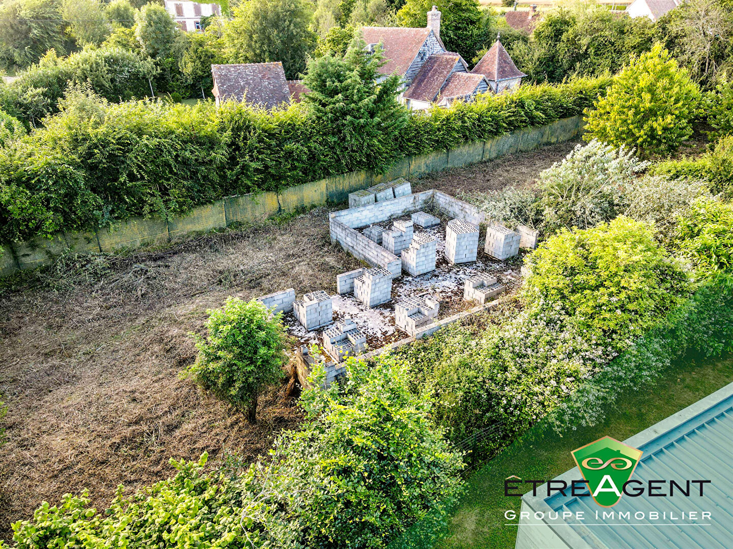 Maison en cours de construction RUGLES sur 1107m² de terrain.
