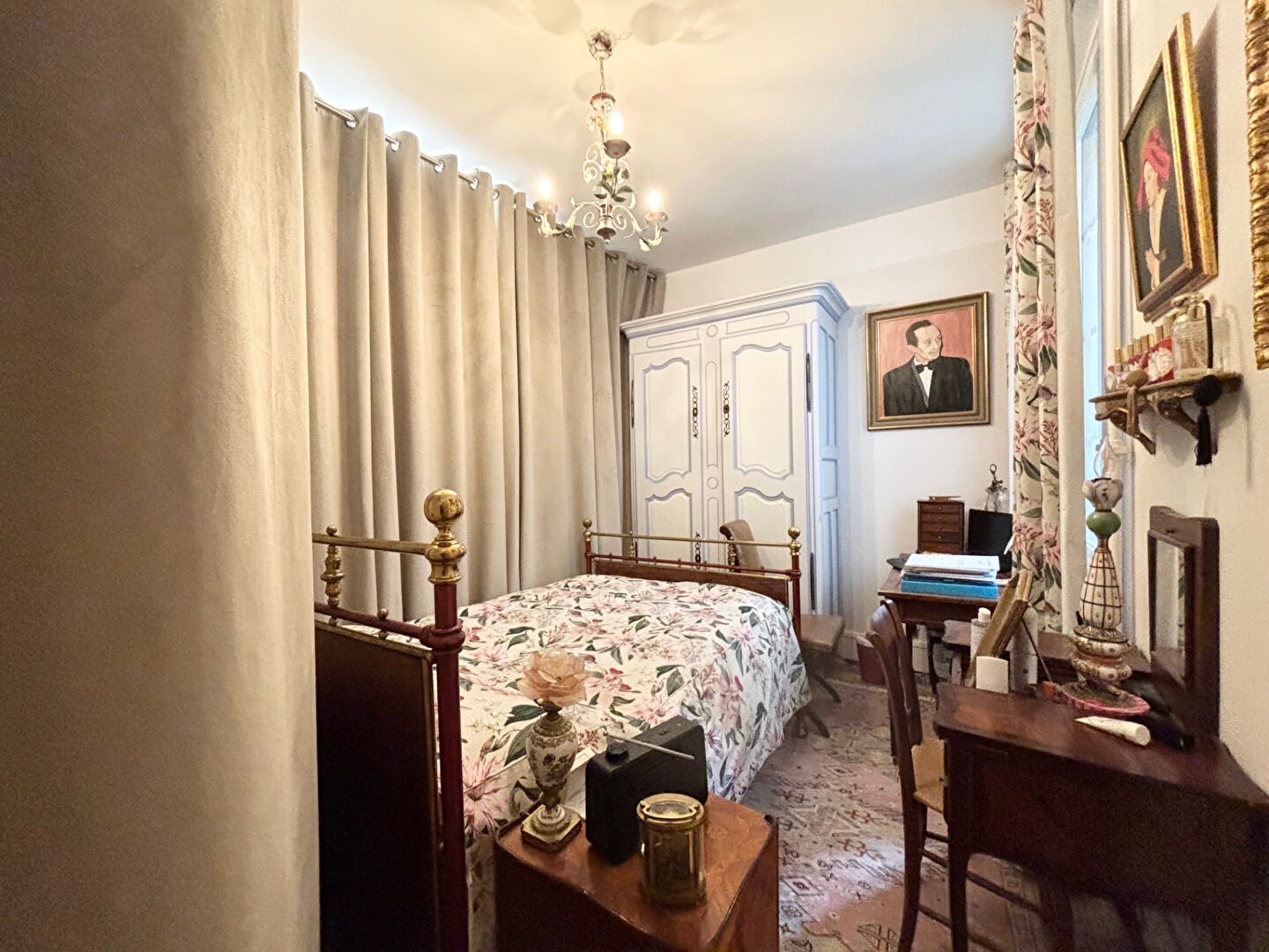 Photo VIAGER occupé sur une tête image 4/6