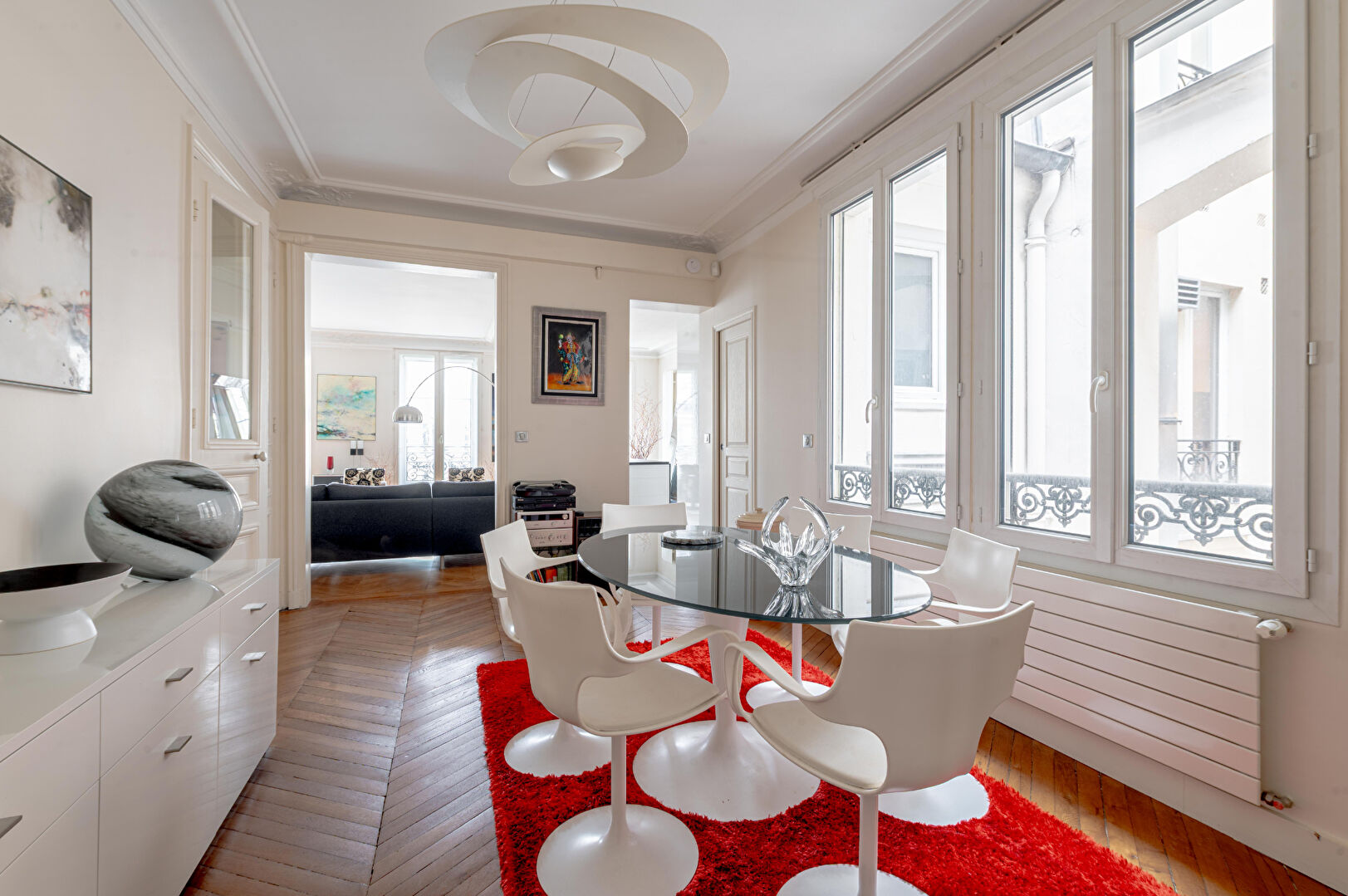 Photo Elégant appartement dans bel immeuble pierre de taille image 3/6