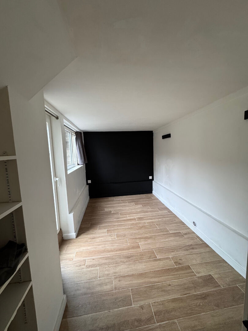 Photo À vendre ? Appartement 3 chambres idéal colocation ? Rennes Sacré-Coeur, rue Ginguené image 2/5