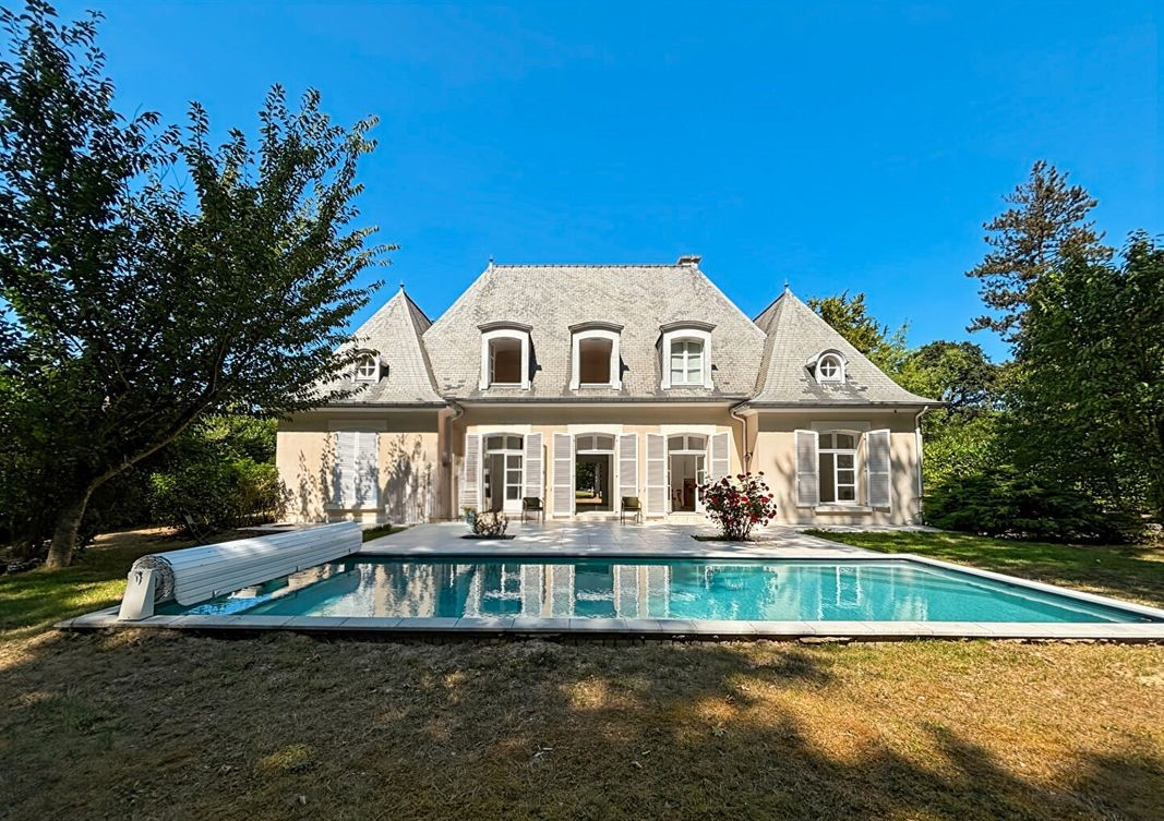 Photo Maison Vern Sur Seiche 243 m² image 4/6