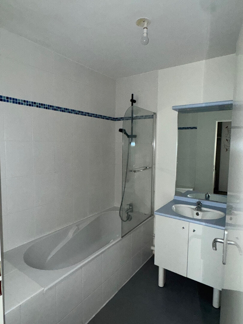 Photo À vendre ? Appartement T3 lde 68m² à Saint-Jacques-de-la-Lande image 6/6