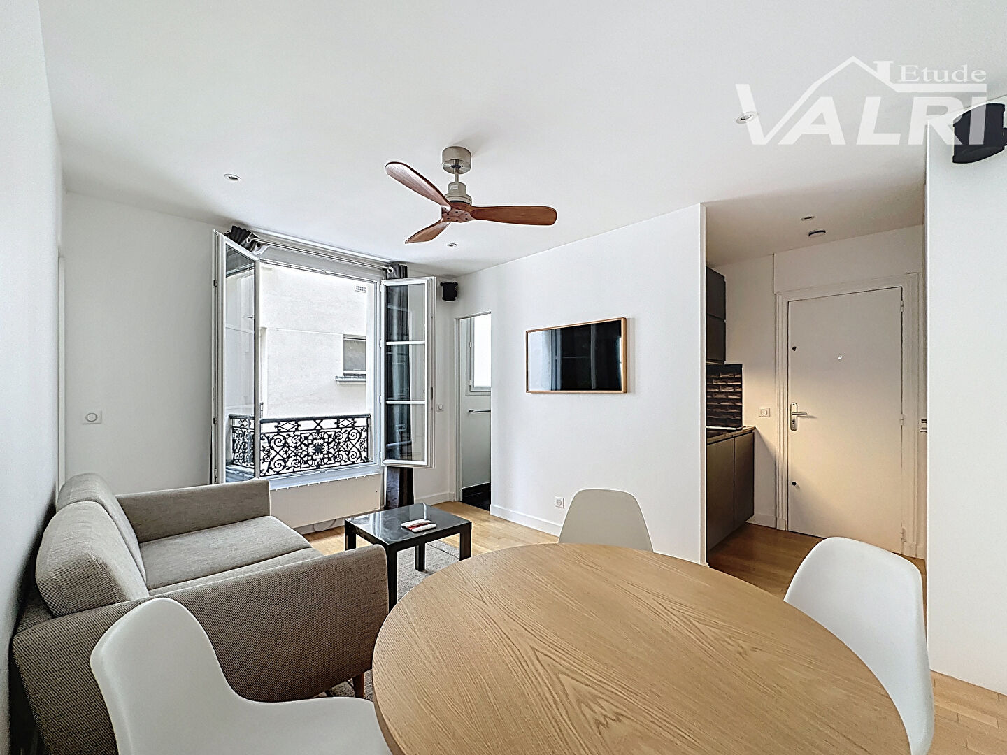 Photo Oberkampf / Avenue de la République - 2 pièces 27,52m² image 2/6