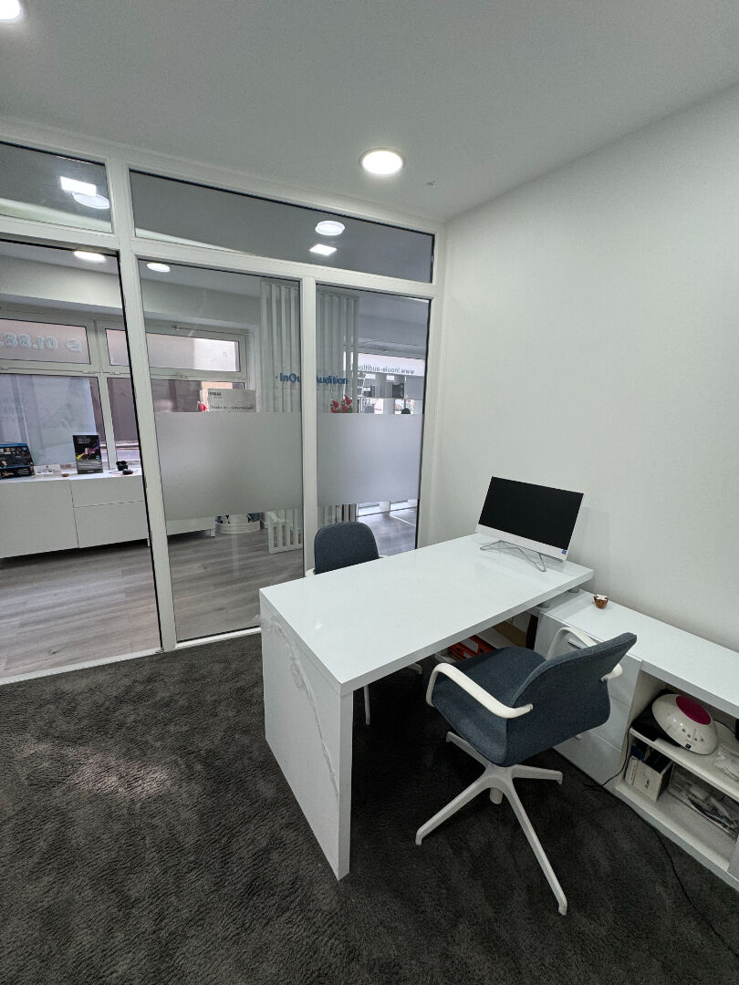 Photo Local professionnel partagé / laboratoire d'audioprothèse image 3/6