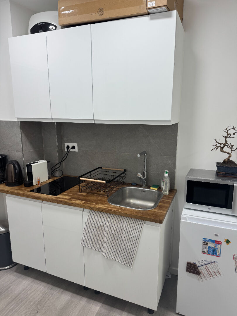 Photo Local professionnel partagé / laboratoire d'audioprothèse image 4/6