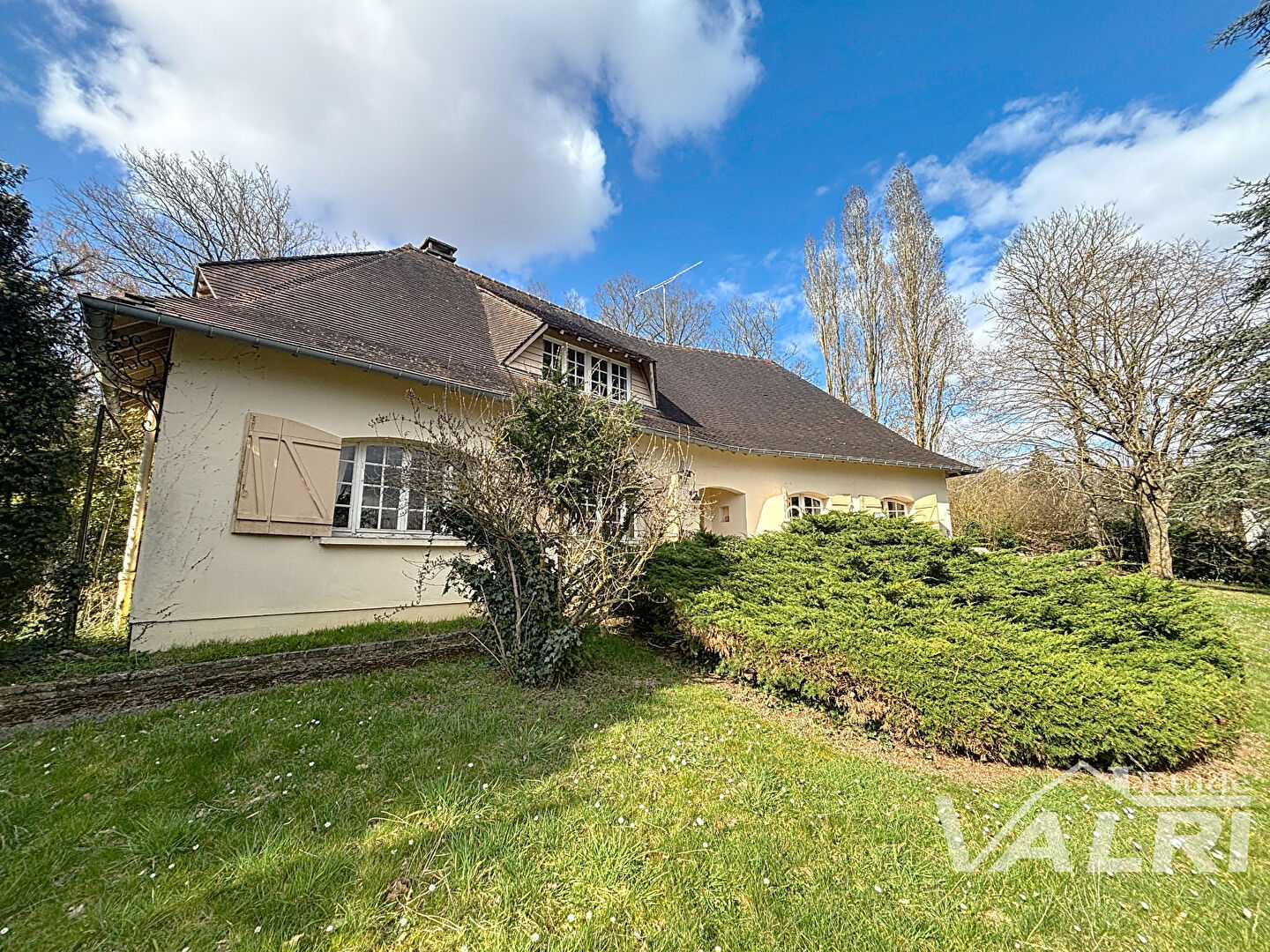 Agence immobilière de ETUDE VALRI Paris - ETUDE VALRI