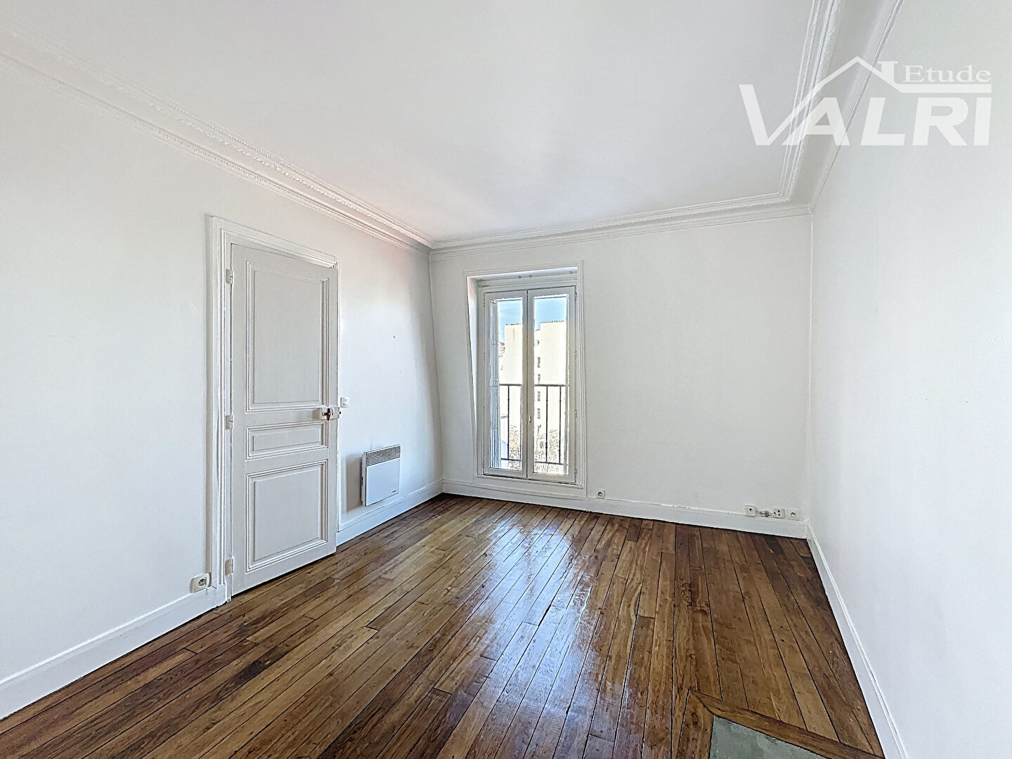 Photo Place Gambetta 3 pièces de 58.26 m² au dernier étage image 3/6