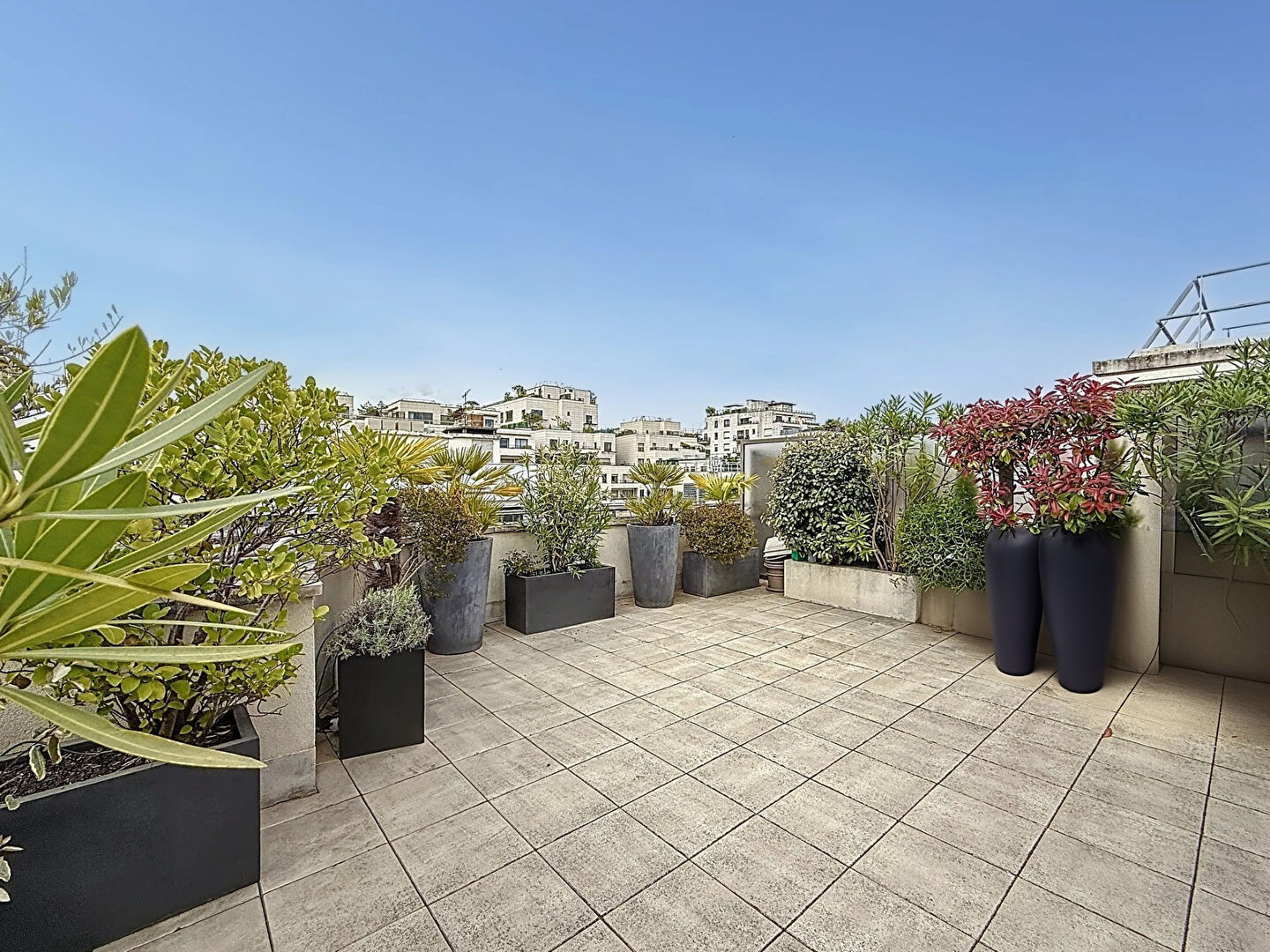 Agence immobilière de ETUDE VALRI Paris - ETUDE VALRI