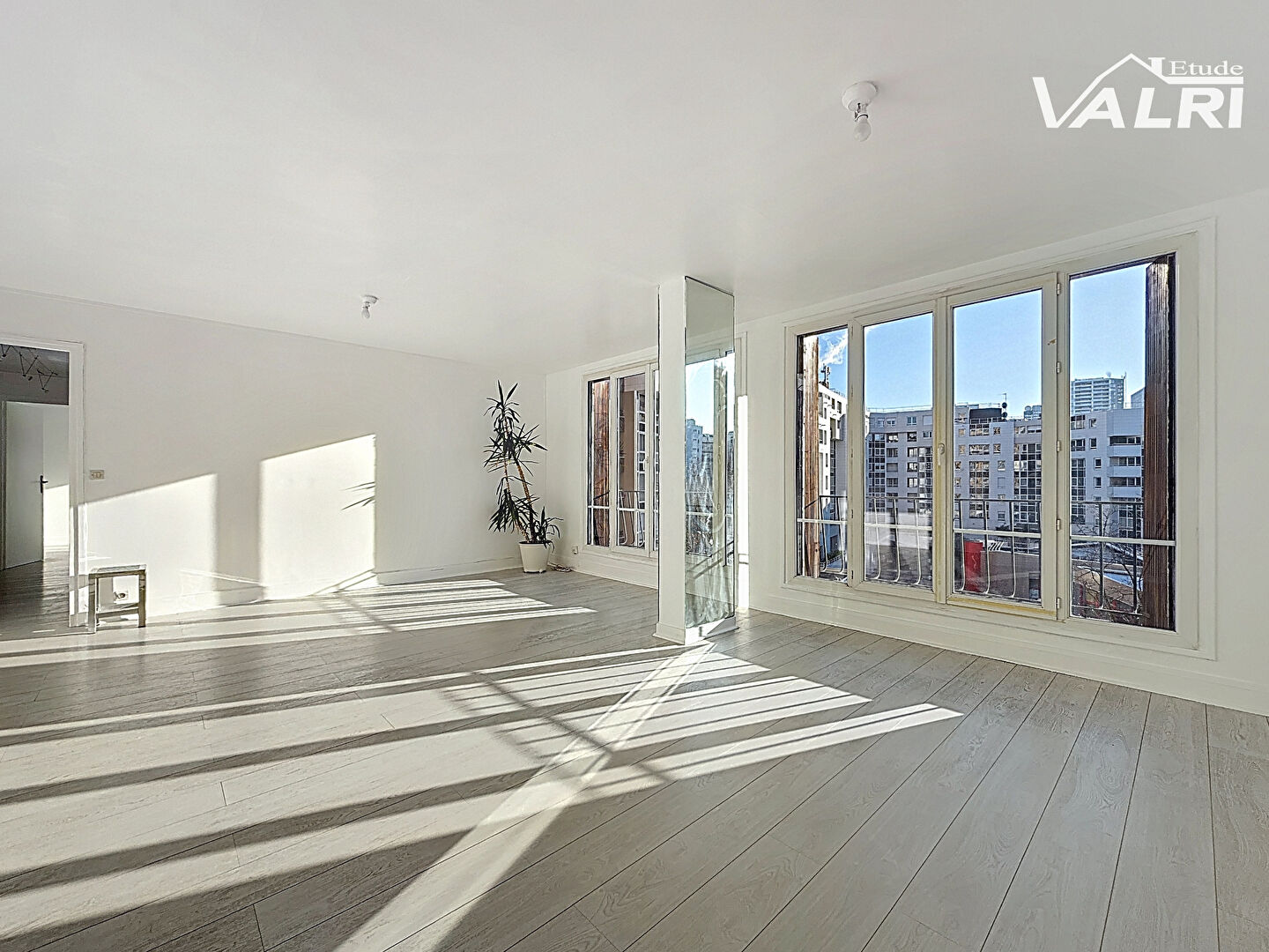 Agence immobilière de ETUDE VALRI Paris - ETUDE VALRI