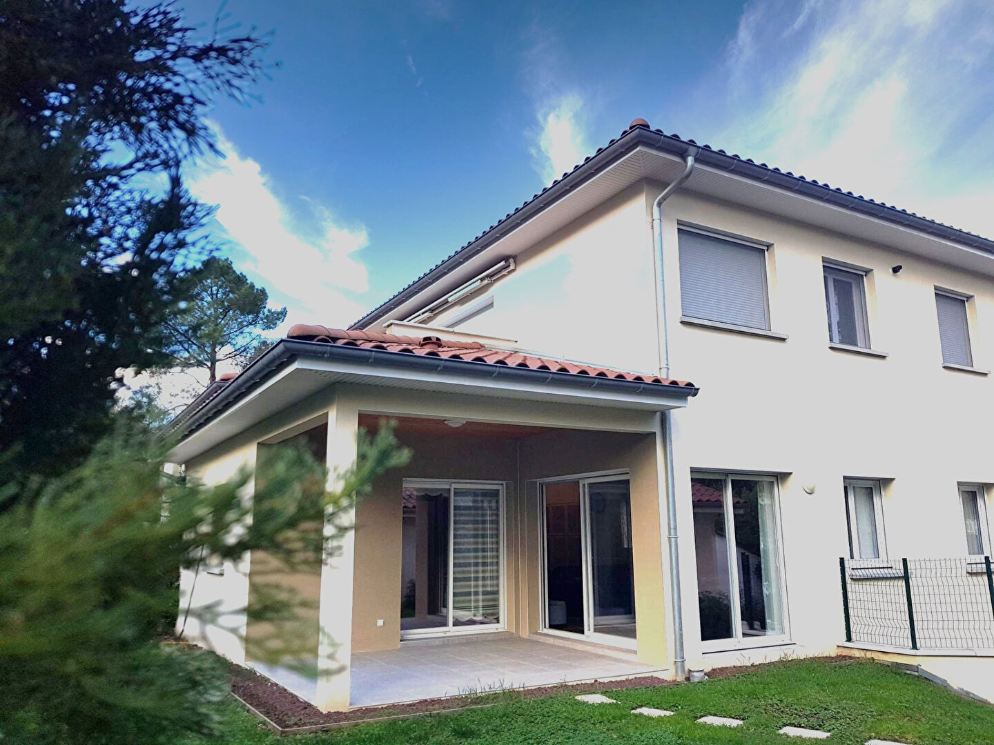 Agence immobilière de PROVIMO - Evelyne LEVRA - LEVRA Evelyne
