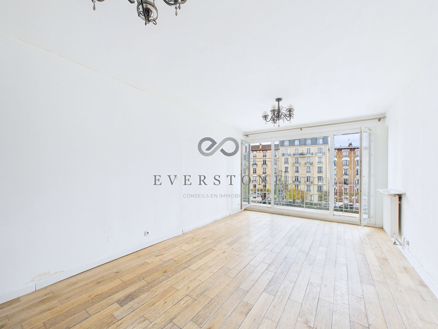 Appartement Courbevoie 4 pièce(s) 72 m2