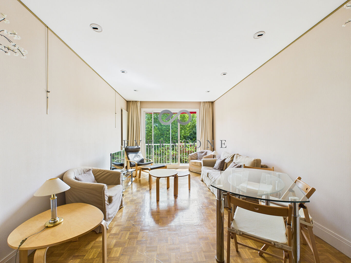 Photo Élégant 3 pièces de 76 m² avec balcon, Résidence de standing avec gardien image 4/6