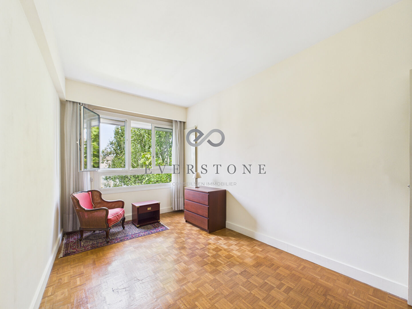 Photo Appartement Neuilly Sur Seine 3 pièce(s) 76 m2 image 6/6