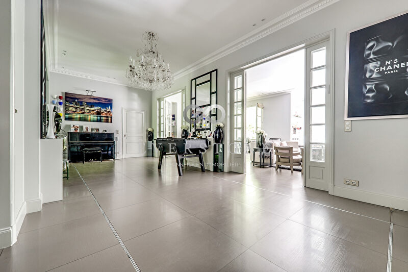 Photo Exclusivité - Paris - La Muette - Rue du Conseiller Collignon image 6/6