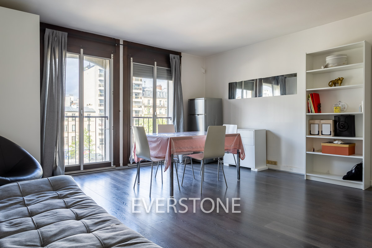 Photo Appartement Neuilly Sur Seine 1 pièce(s) 40.5 m2 image 3/6