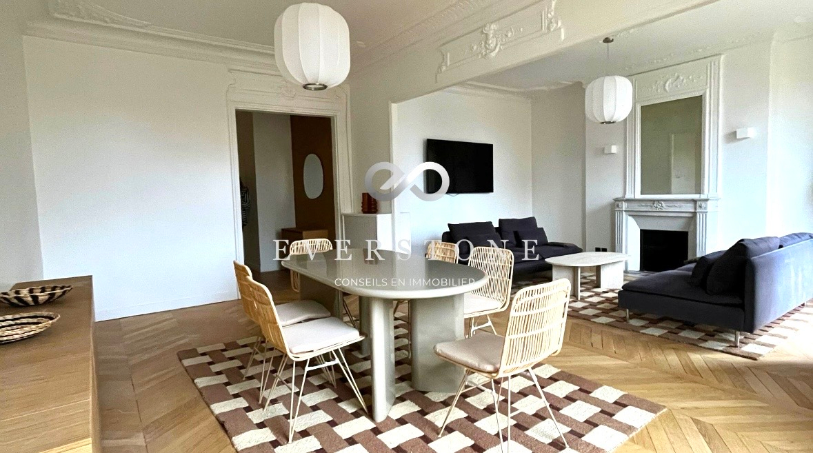 Photo Exclusivité - RER Port Royal - Notre Dame des Champs image 3/6