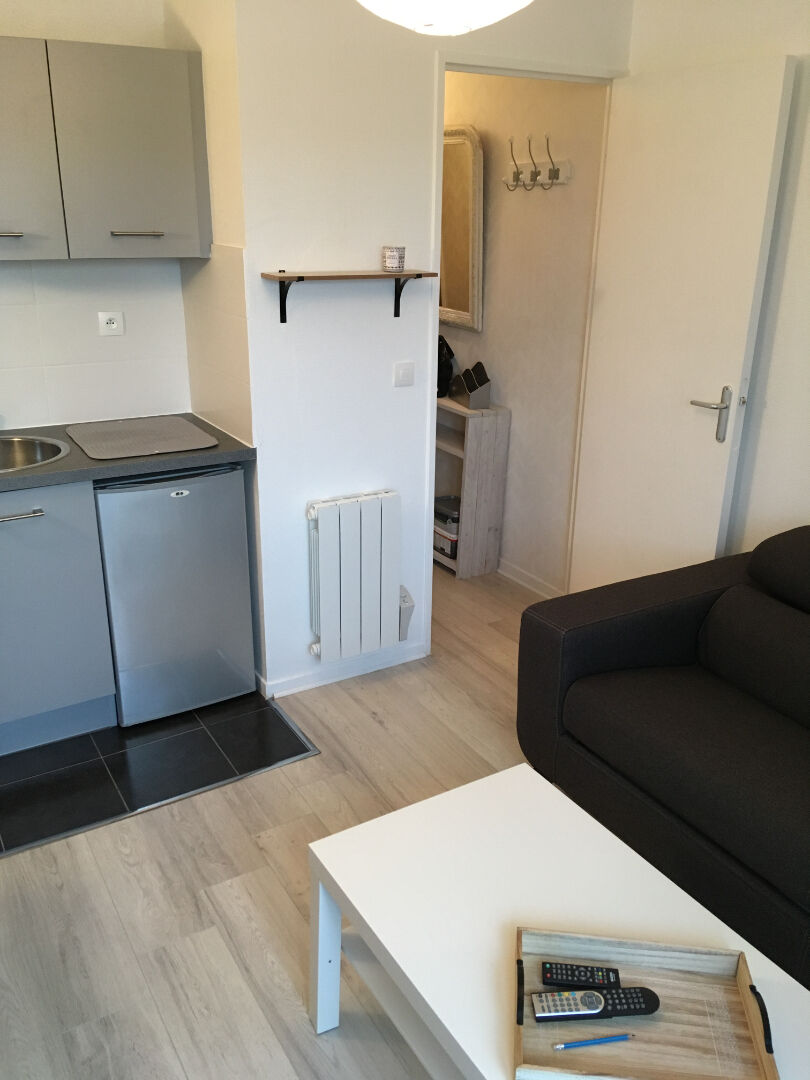 Photo Studio Courseulles Sur Mer  à proximité de la  plage image 4/6