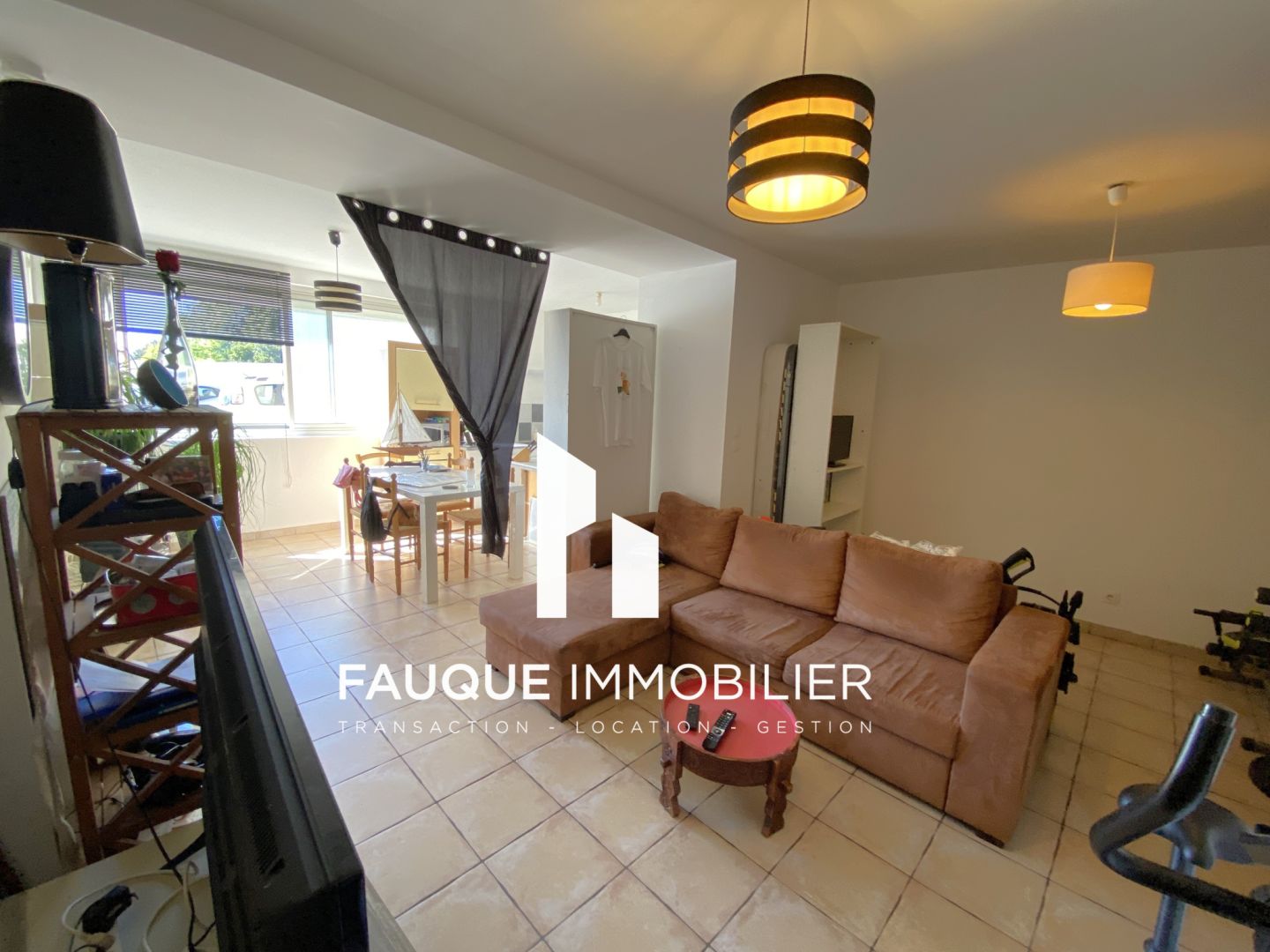 APPARTEMENT CHABEUIL - 1 pièce(s) 43.86m2