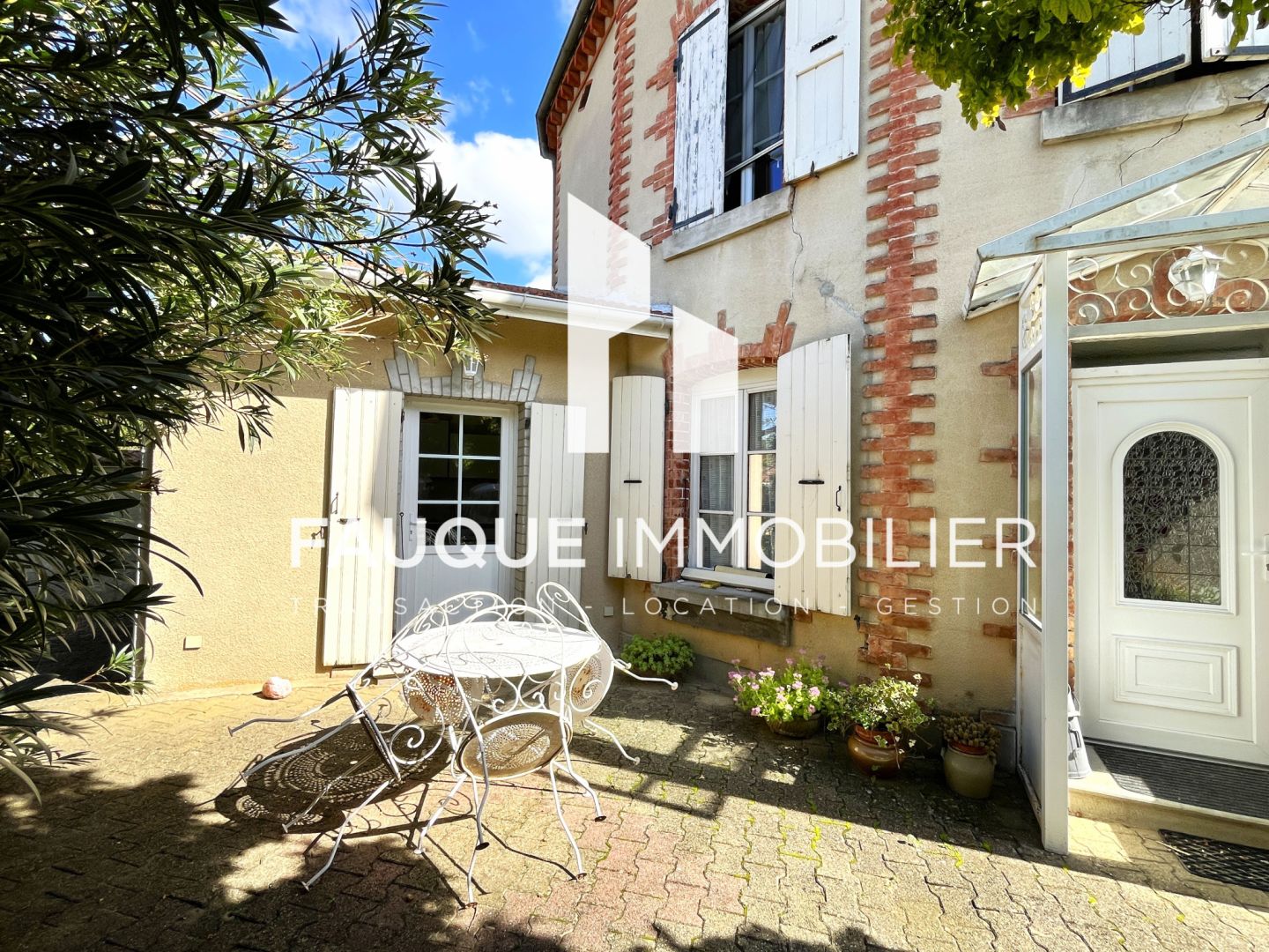 Photo EXCLUSIVITE. CHABEUIL, Au coeur du village, maison lumineuse image 3/6