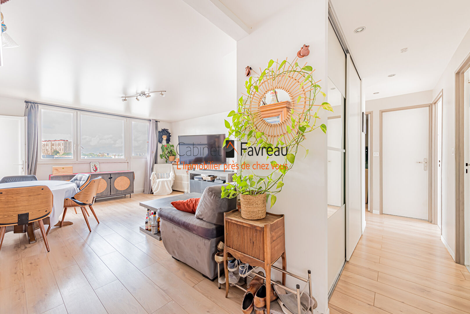 Photo COUP DE COEUR - FRESNES - 4 PIECES - CENTRE VILLE - BALCONS image 4/6