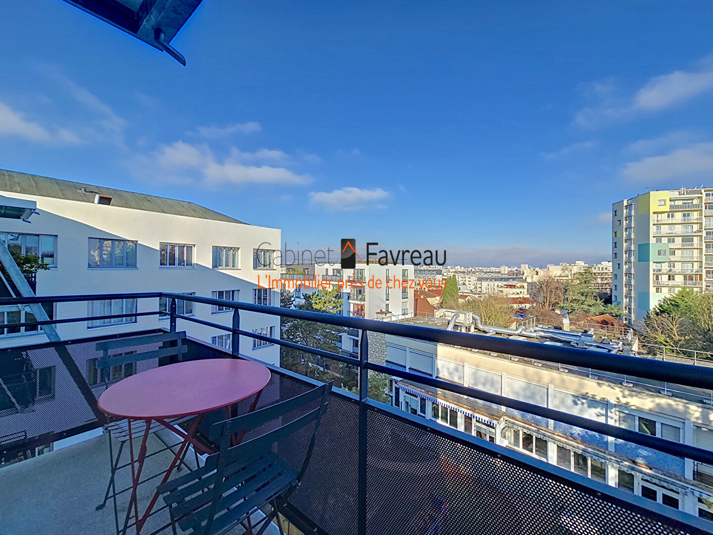 Photo EXCLUSIVITE - HYPER CENTRE - APPARTEMENT 3 PIECES - BALCON image 3/6