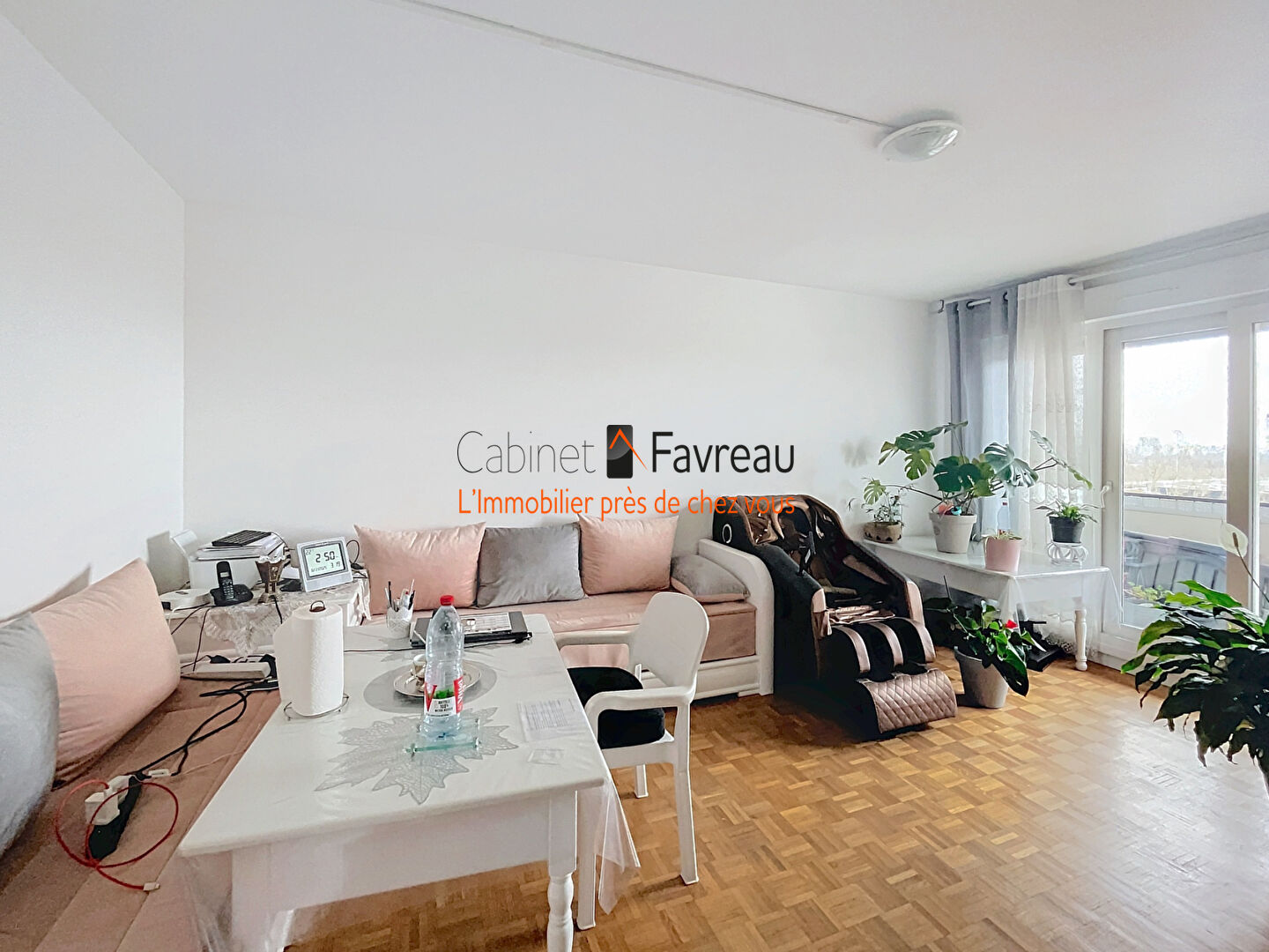 Photo FRESNES - Limite L'Hay-Les-Roses - Appartement 4 pièces avec balcon, cave et parking image 2/6