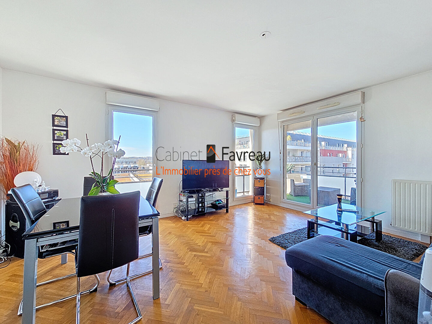 Photo EXCLUSIVITE - FRESNES - CENTRE VILLE - 3 PIECES - TERRASSE - LUMINEUX image 1/6