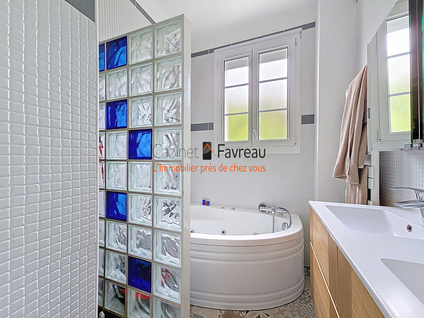 Photo CHEVILLY LARUE - BRETAGNE - MAISON - 8 PIECES - DEPENDANCE - JARDIN image 6/6