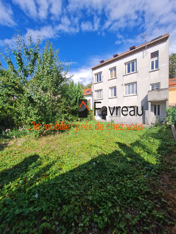 Photo ALFORTVILLE - QUARTIER PETIT PONT - Produit rare - Maison composée de 6 appartements image 3/4