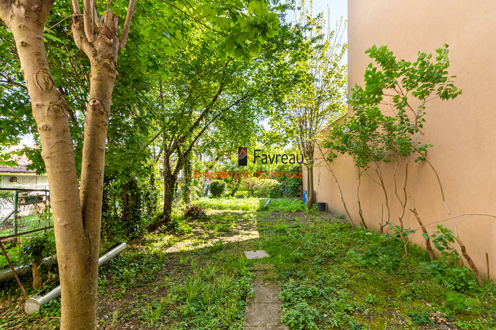 Photo EXCLUSIVITE - ALFORTVILLE - Nord - Ensemble immobilier : Studio de 25 m² + local de 27 m² et jardin de 122 m² image 6/6