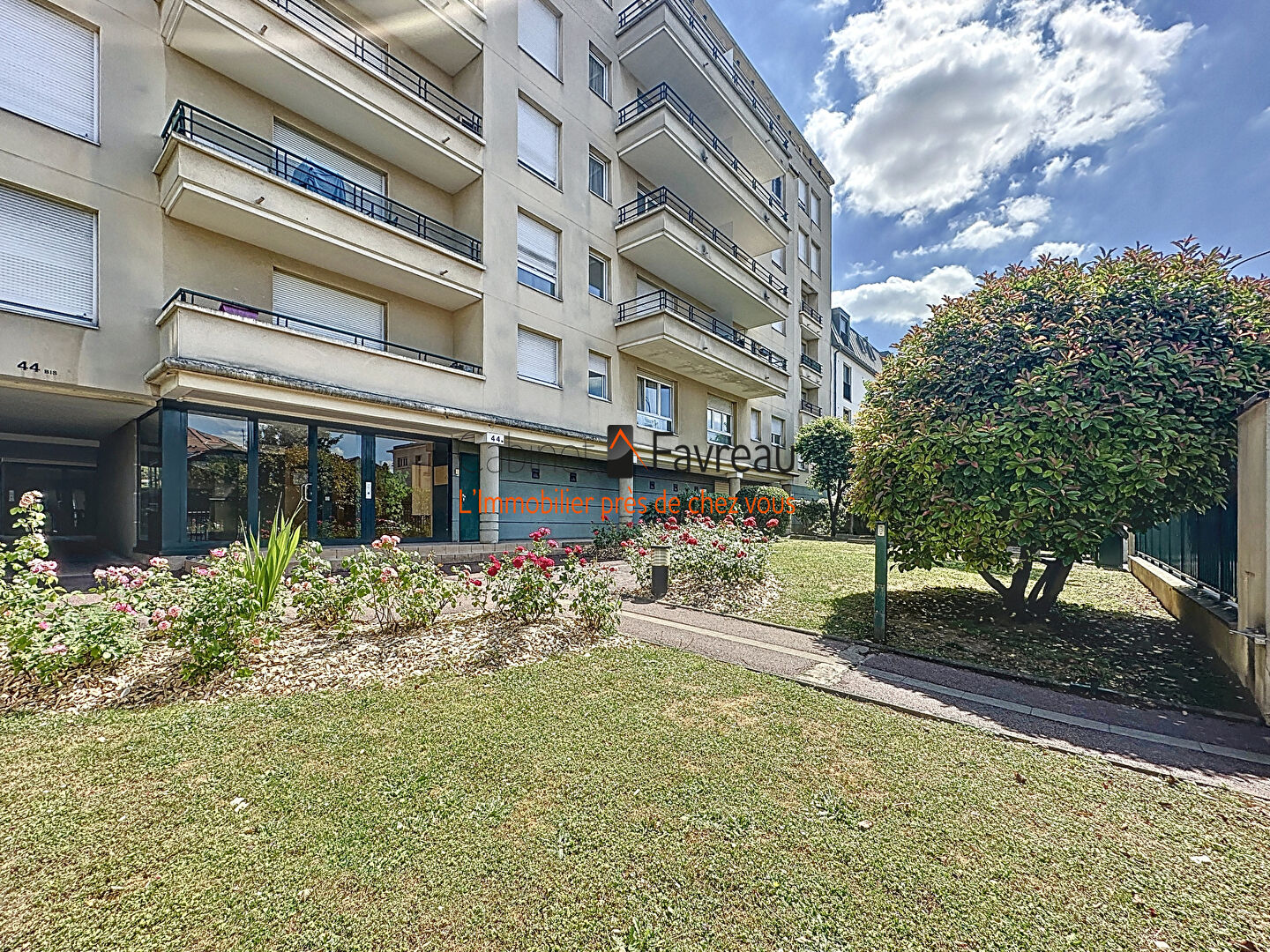 ALFORTVILLE-CENTRE-VILLE -7MIN RER-APPARTEMENT 2 PIECES+PARKING SOUS-SOL
