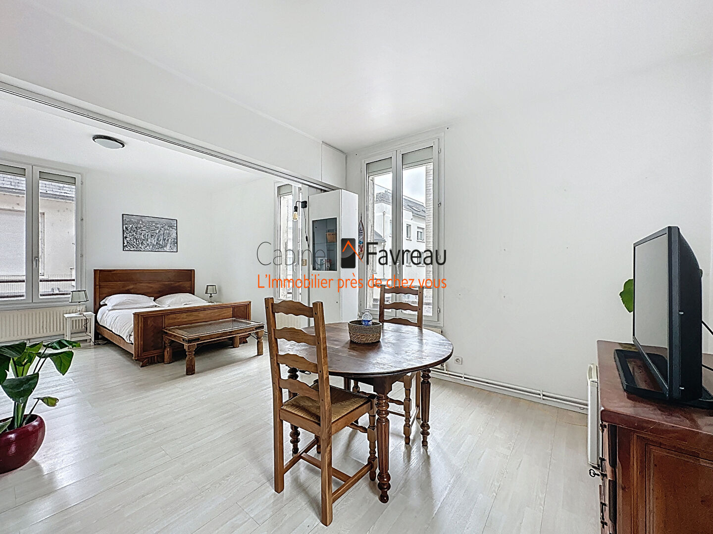 Photo CENTRE-VILLE ALFORTVILLE-2 PIECES AVEC CAVE- 15MIN L8 image 3/4