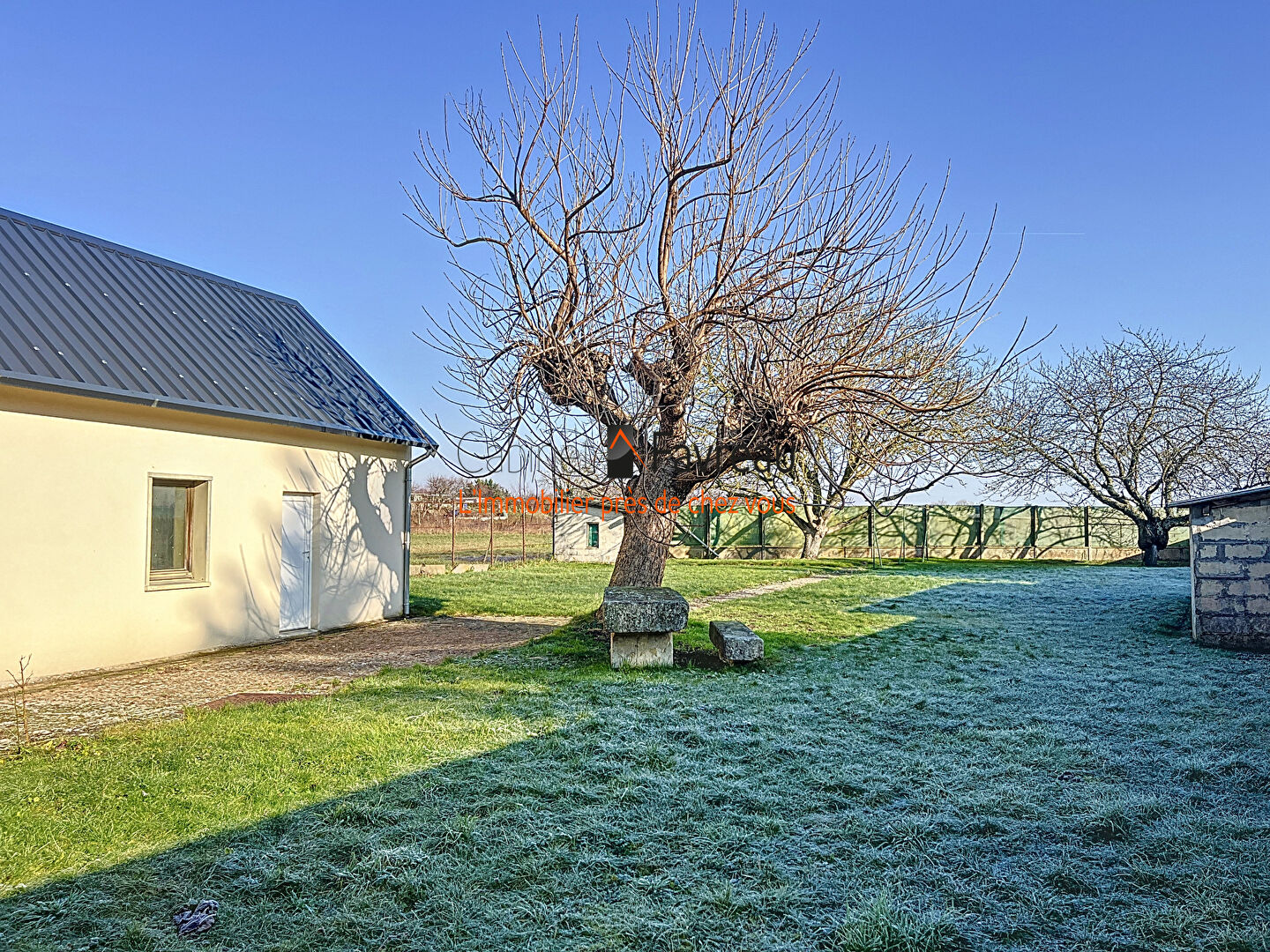 [CABINET FAVREAU] - MORANGIS - Belle maison de 7 pièces avec 2 garages et grand jardin arboré