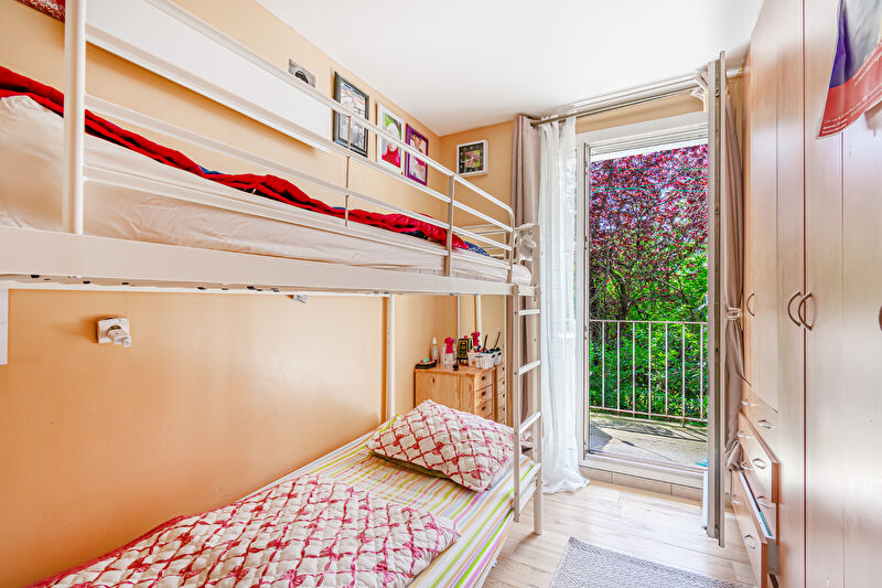 Photo EXCLUSIVITÉ - CACHAN - CARNOT/GARE - Appartement 3 pièces 56 m² - Cave - Stationnement libre image 3/6