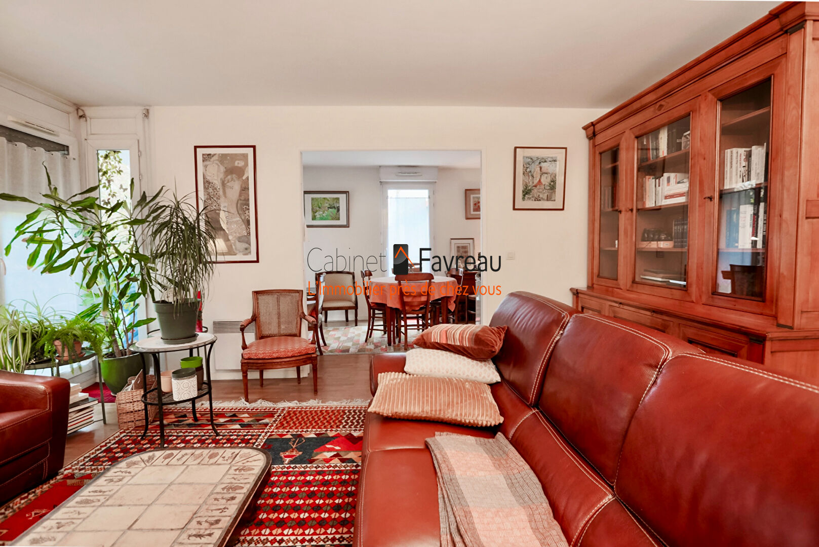 Photo CACHAN - CARNOT - LES LUMIÈRES - Appartement - 3/4 pièces 80 m² - PARKING - CAVE image 2/6