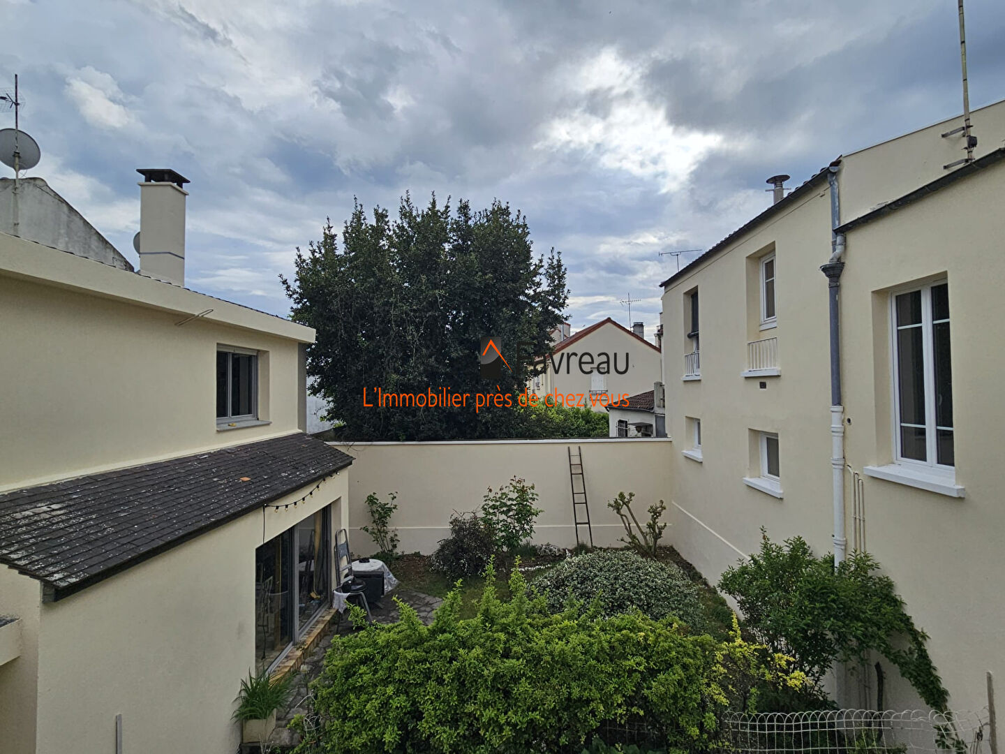 Photo EXCLUSIVITE - 94250 - GENTILLY PLATEAU - LOCAL COMMERCIAL VENDU LOUE - INVESTISSEMENT IDEAL image 3/6