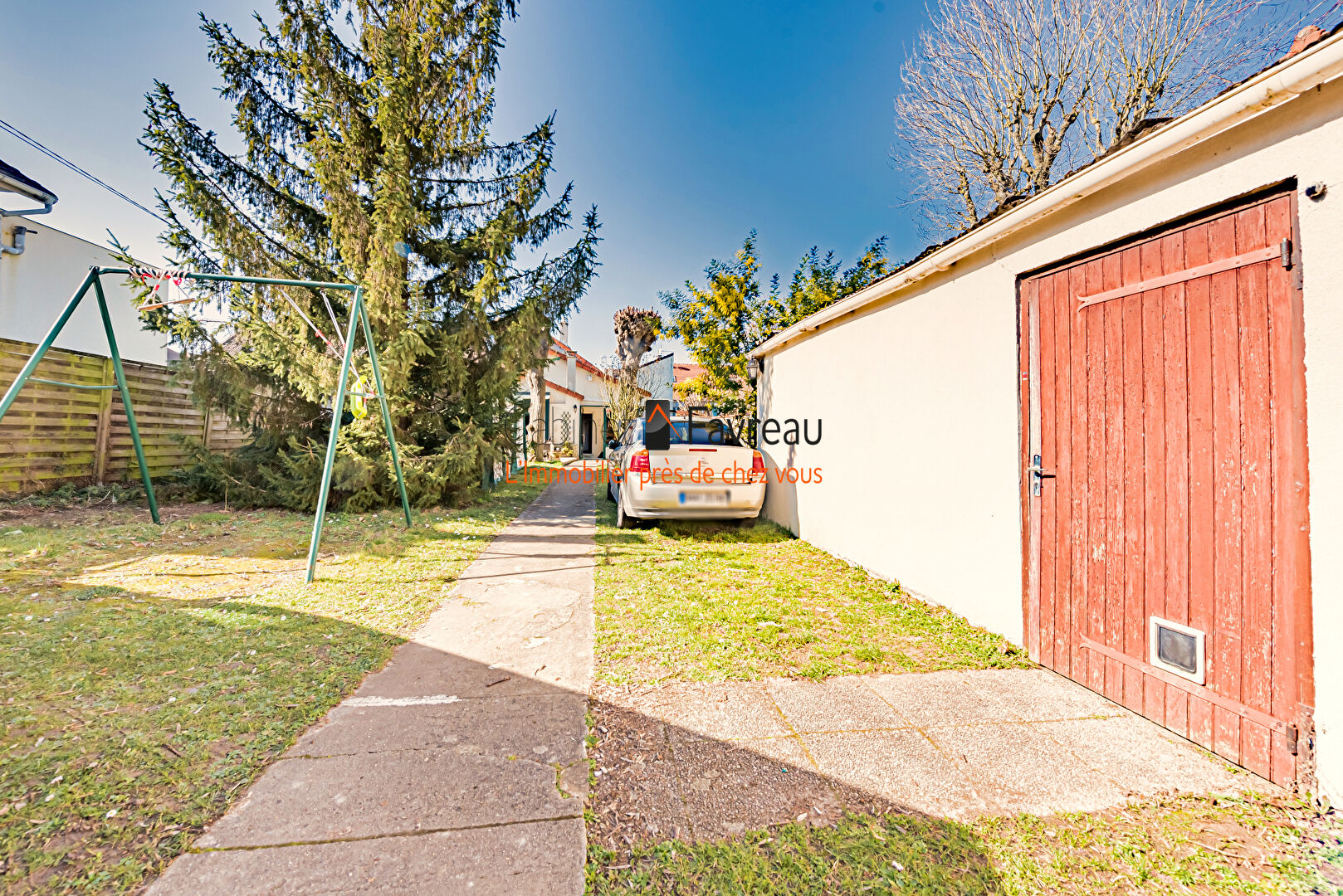 Photo 91200 - ATHIS MONS - MAISON 4 PIECES DE 75M² AVEC DOUBLE BOX , JARDIN ET SOUS SOL PARTIEL image 3/6