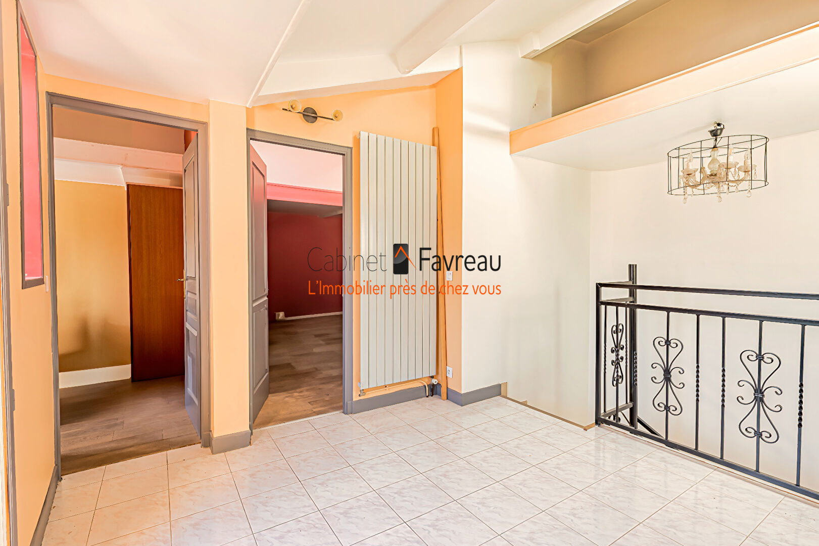 Photo ARCUEIL - 94110 - Maison familiale 4 pièces avec cour arborée et garage image 5/6