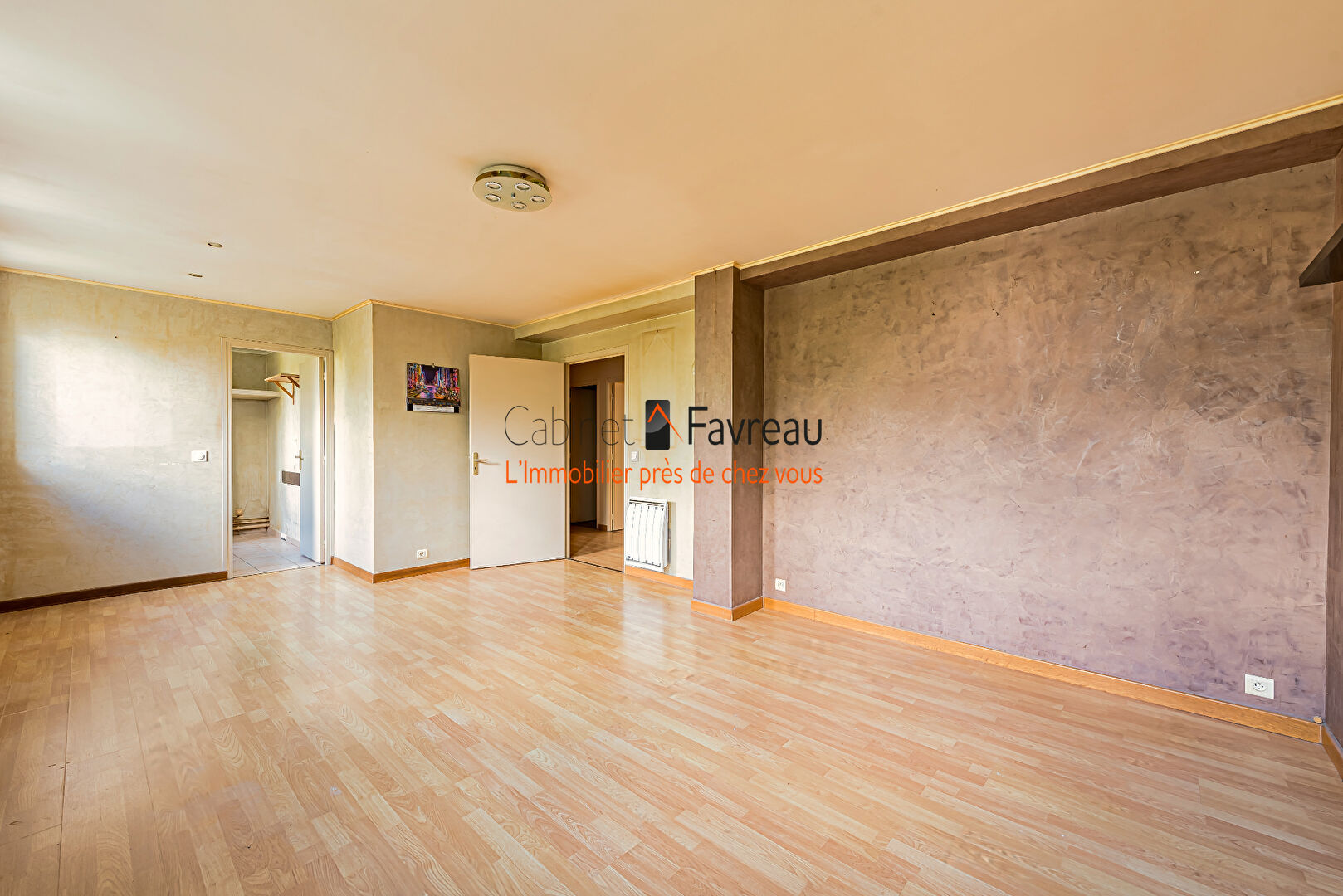 Photo 94250 - GENTILLY CENTRE-VILLE - 3 PIECES AVEC 2 PARKINGS ET CAVE image 2/6