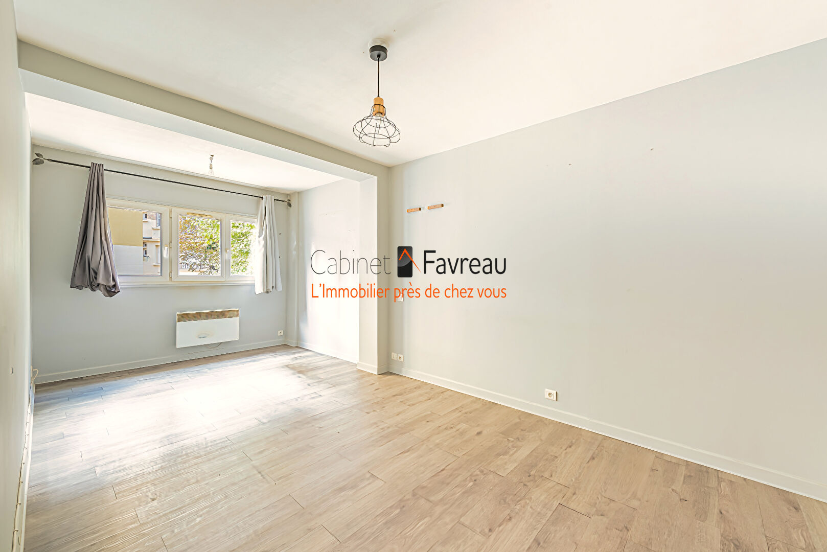 Photo 94250 - GENTILLY CENTRE-VILLE - 3 PIECES AVEC 2 PARKINGS ET CAVE image 6/6