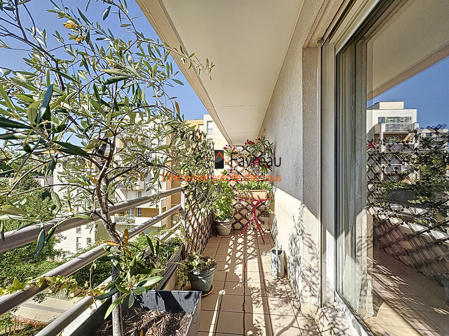 Photo NOUVEAU - APPARTEMENT 3/4 PIECES DE 76,46 M2 AVEC BALCON - CAVE ET PARKING EN SOUS-SOL - SECTEUR LES COQUETTES image 5/6