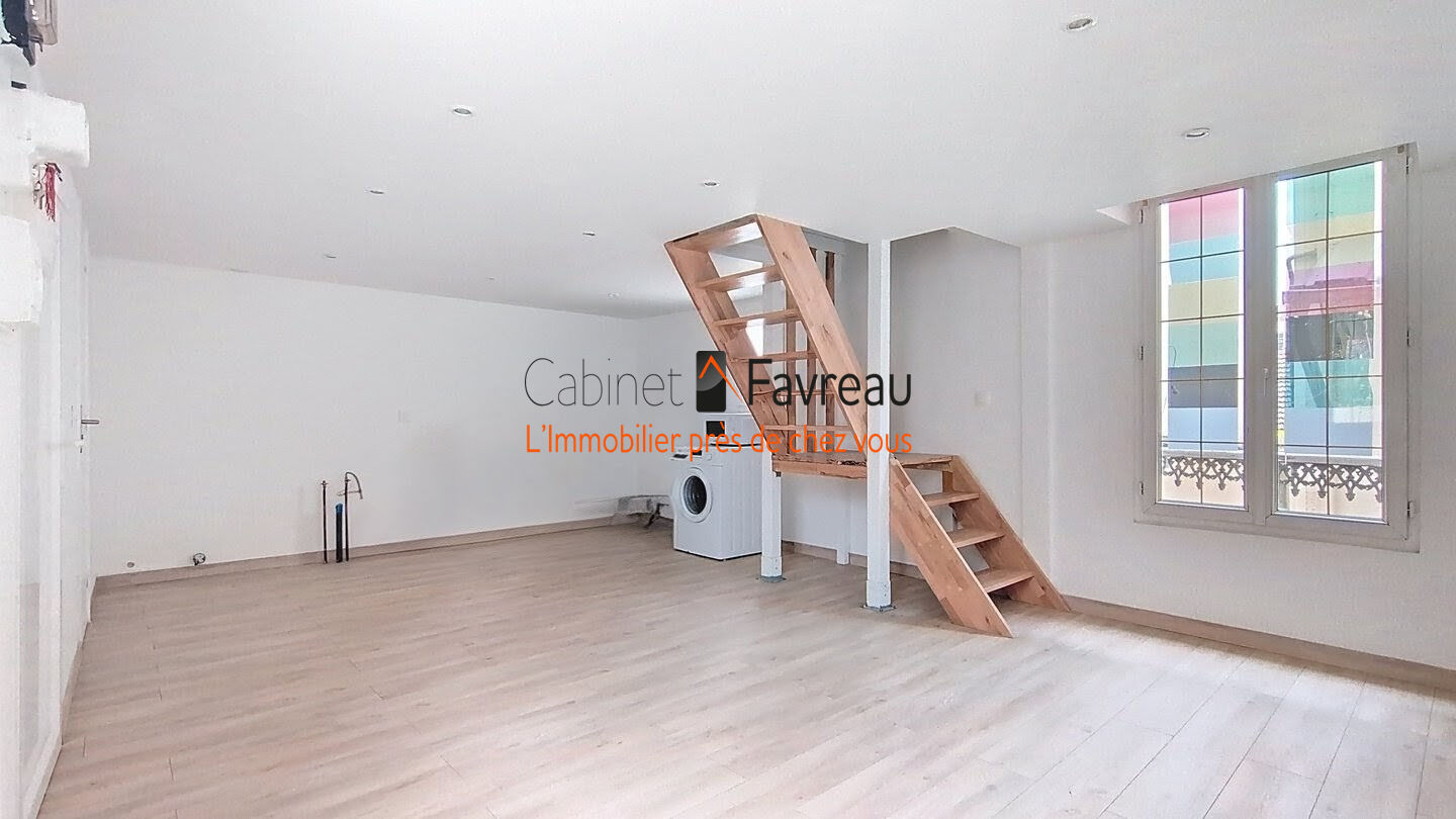 Photo CABINET FAVREAU - MAISON DE VILLE - PIERRE & MARIE CURIE image 1/6